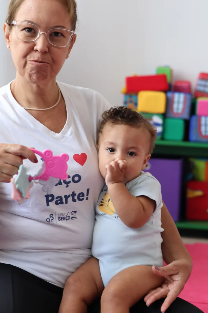Voluntários da Obra do Berço